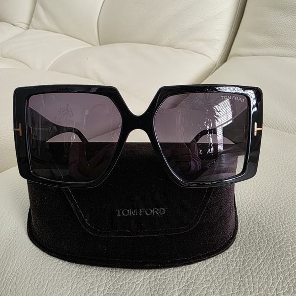 Tom Ford sunglasses - Picture 3 of 8